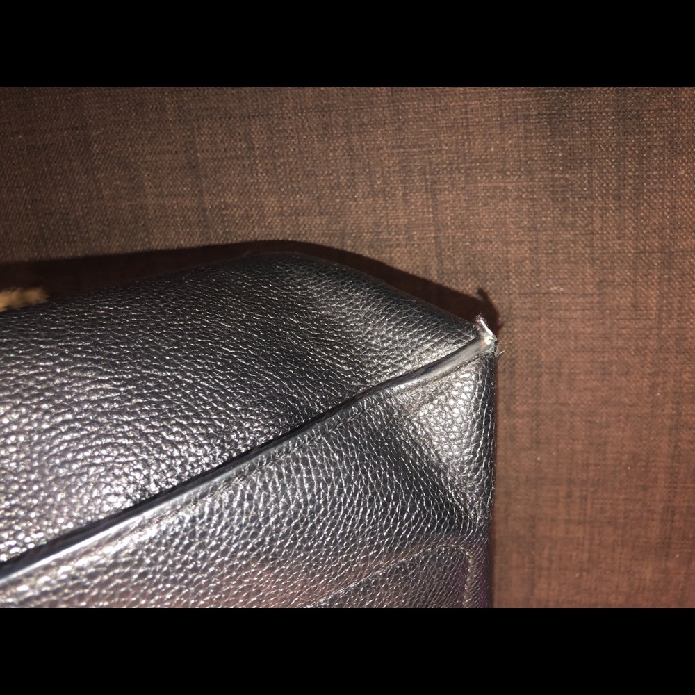 Michael Kors Purse - Picture 7 of 7